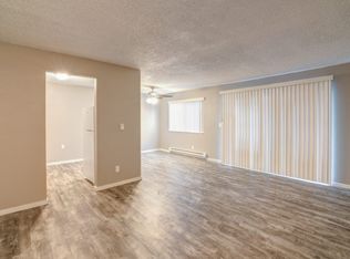 1111 W James St APT 18, Kent, WA 98032