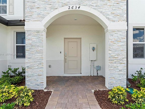 4th image of 2634 SE 29th St #2634