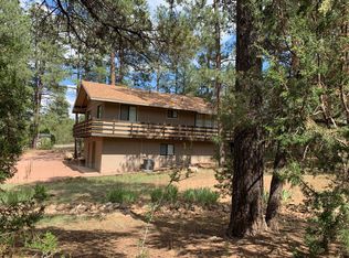 1908 Twin Pines Trl, Overgaard, AZ 85933