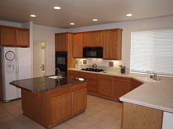 4th image of 8273 Lupine Field Ct
