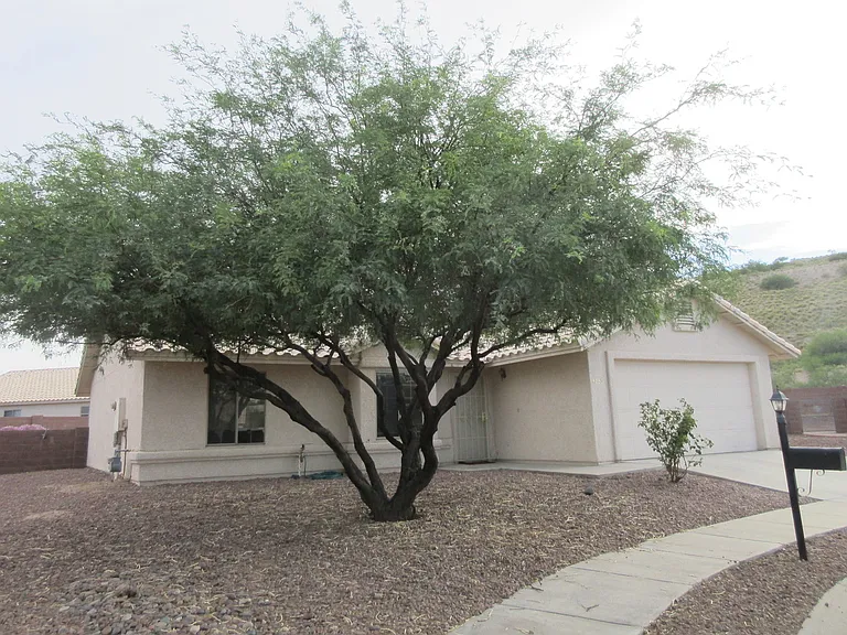 1737 W Corte De Cajamarca — Photo 3