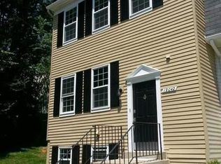 19042 Grotto Ln, Germantown, MD 20874