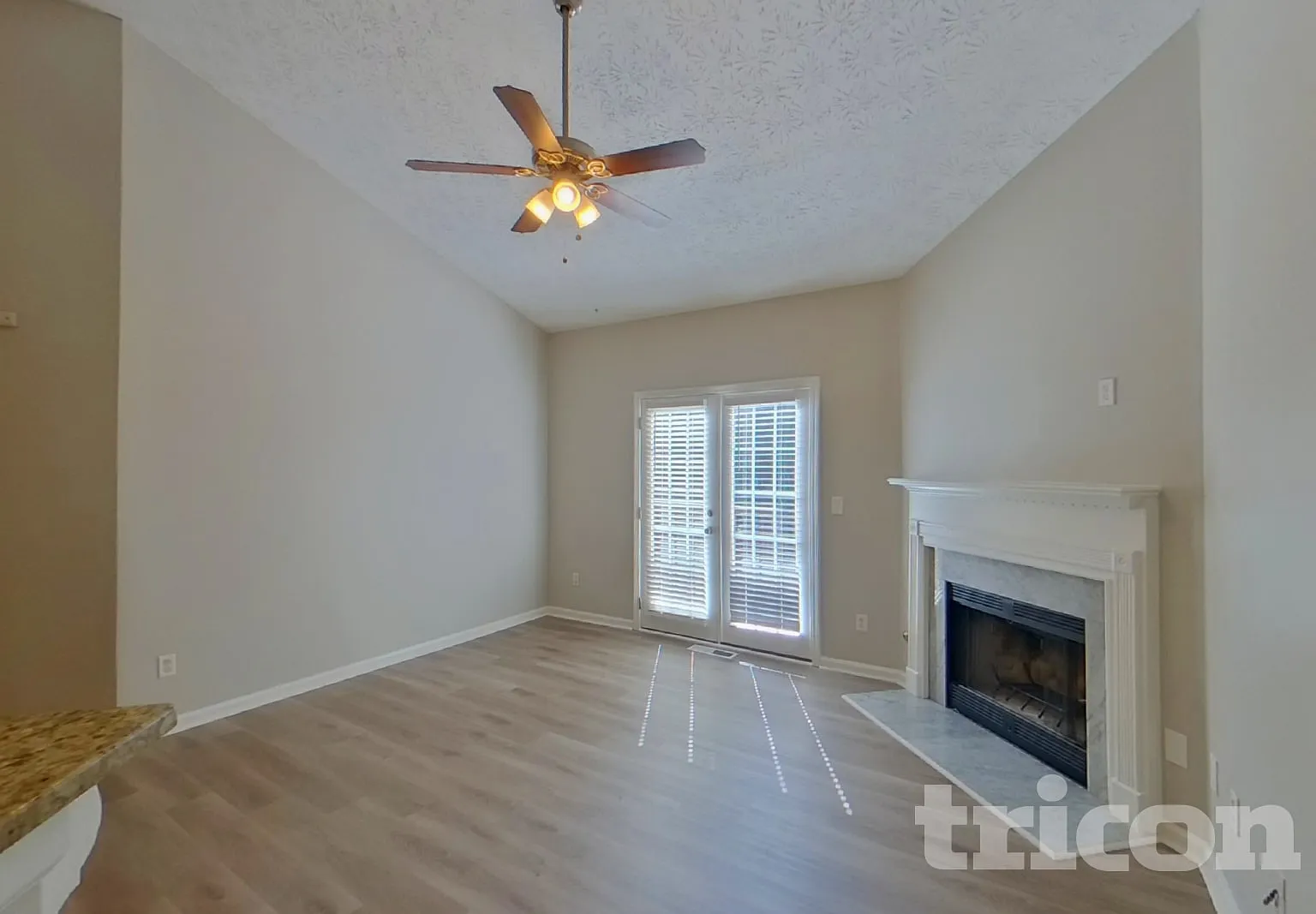 806 Board Walk Court Loganville GA — Photo 2
