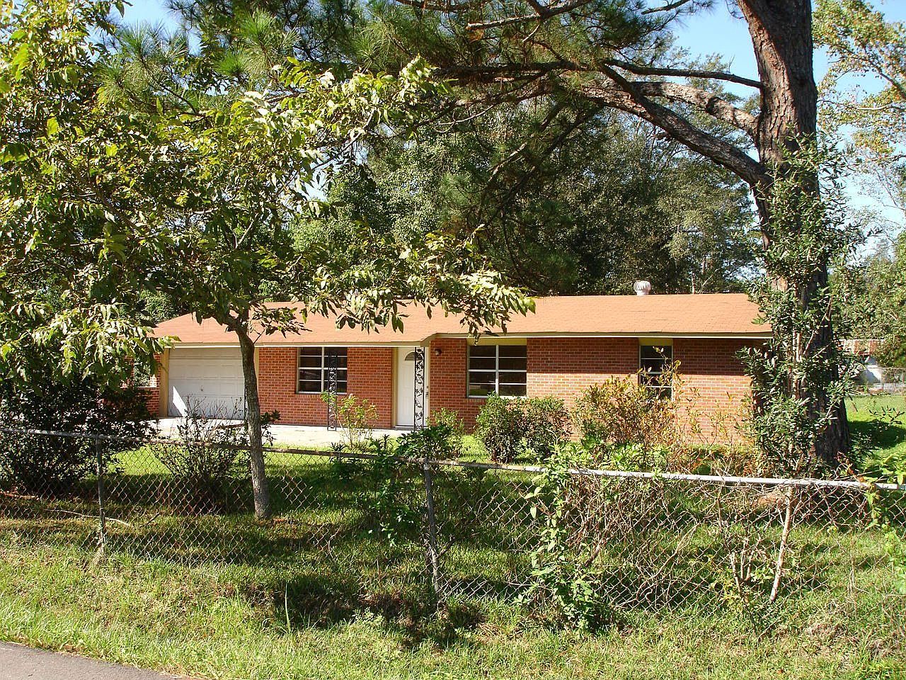 203 Reca St, Hattiesburg, MS 39401 Zillow