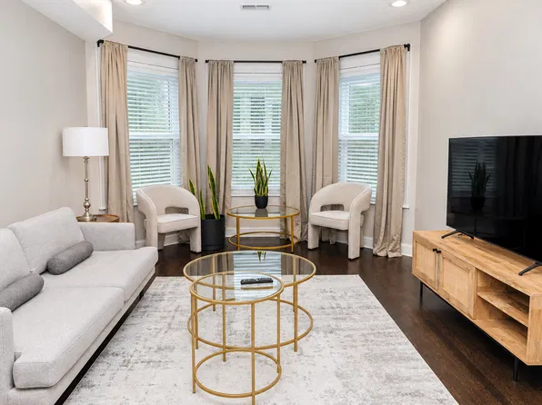 7 Abbotsford St #B, Dorchester, MA 02121