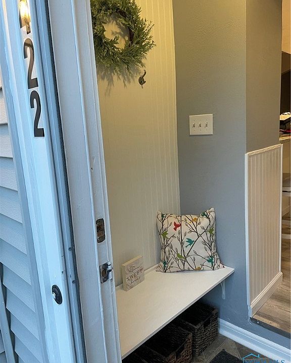 3422 Beverly Dr, Toledo, OH 43614 Zillow