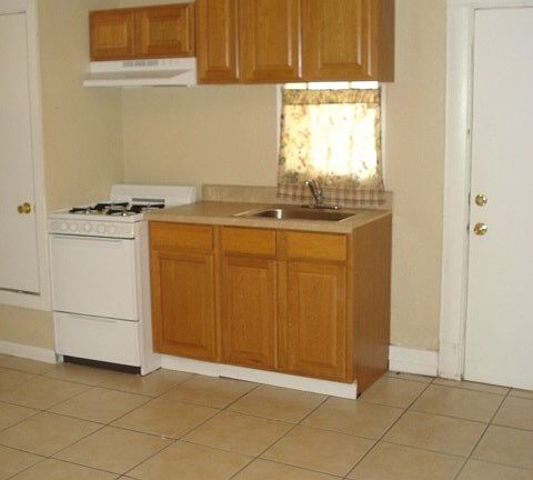 4th image of 3419 La Luz Ave APT 3