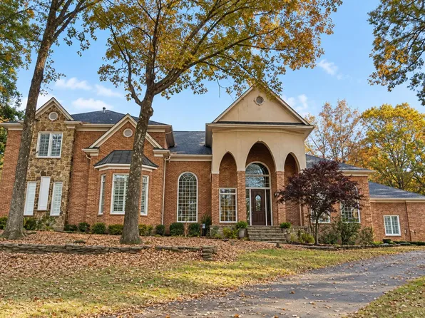 470 Walnut Point Cv, Cordova, TN 38018