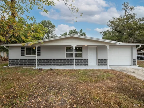 27 W Lemon St, Beverly Hills, FL 34465