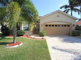 14470 Laguna Dr, Fort Myers, FL 33908