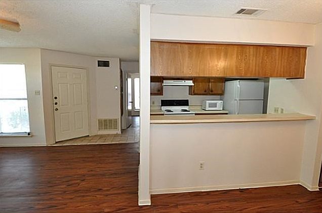 1st image of 10616 Mellow Mdws APT 6D