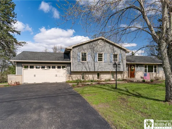 3190 Route 394, Ashville, NY 14710