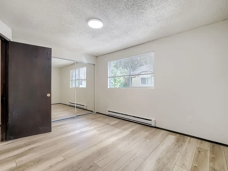 6911 Rainier Dr #7 — Photo 6