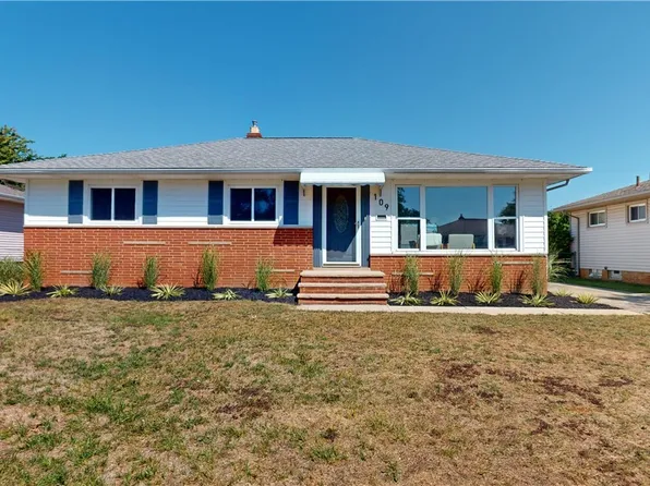 109 E Clearview Ave, Seven Hills, OH 44131