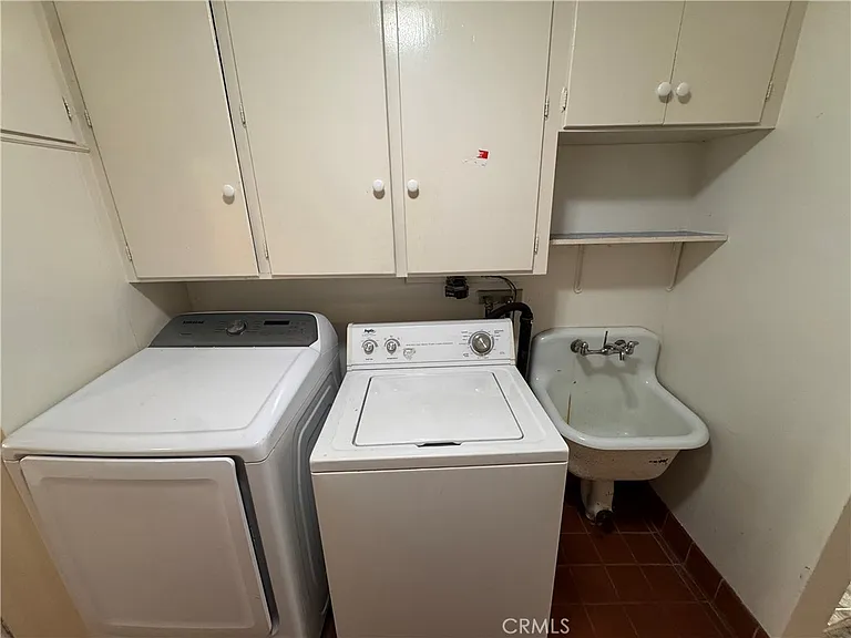 21015 Cantel Pl — Photo 20