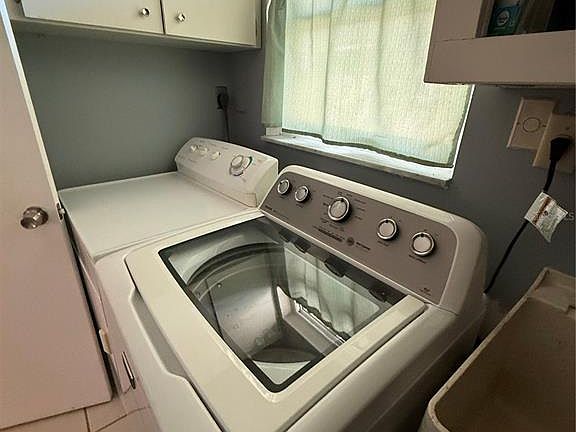 3rd image of 819 S Gondola Dr #819
