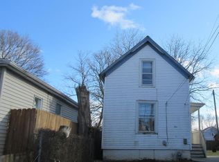 911 Hamilton St, Racine, WI 53404