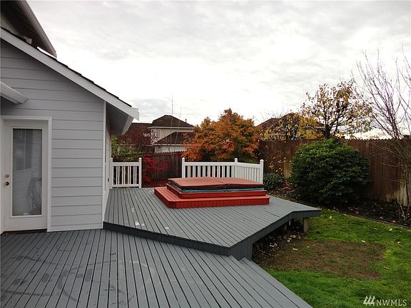 4th image of 2816 Galleon Ct NE