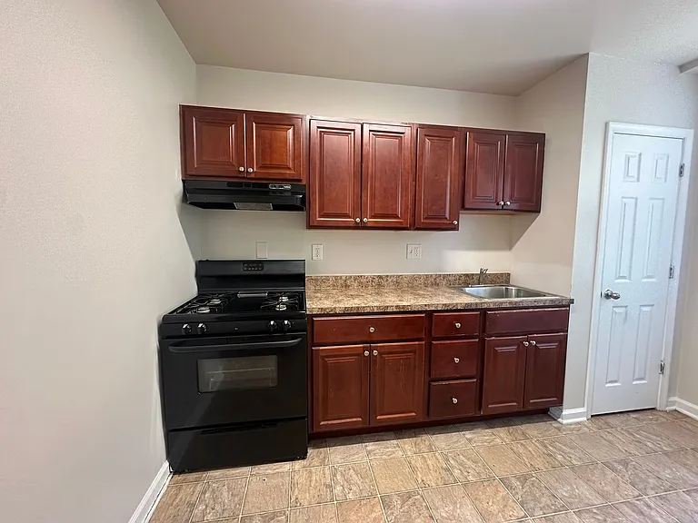 3616 Elmley Avenue — Photo 1