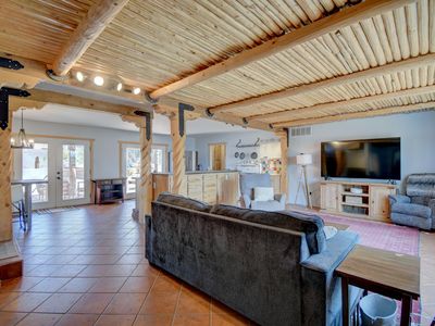 13007 Montgomery Blvd NE, Albuquerque, NM, 87111