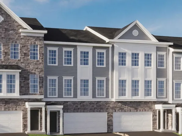 49 Eastwood Ter, East Hanover, NJ 07936