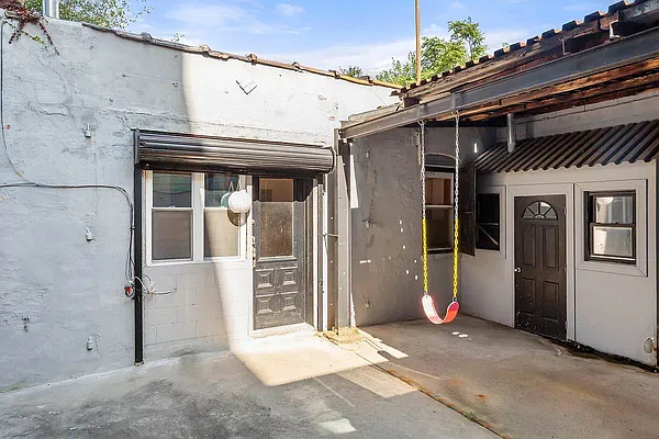 Rented by TorsX Inc | media 11