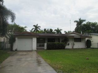 3813 E Lake Pl, Miramar, FL 33023
