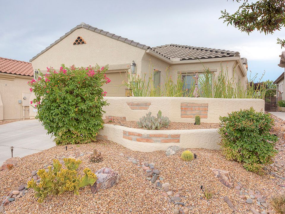 1st image of 445 W Calle Media Luz