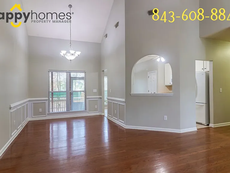 7896 Sabalridge Dr — Photo 5