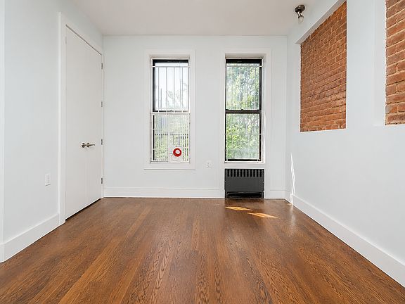 5th image of 283 Troutman St #3A