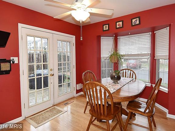4th image of 10811 Stone Hill Ln