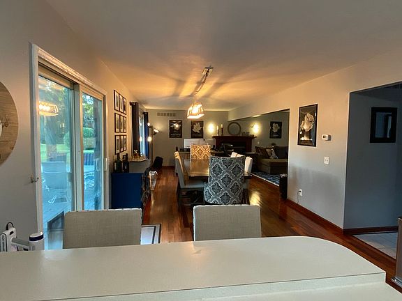 3rd image of 4272 Kelsey Farm Dr