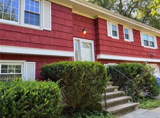 8 Phillene Dr, Norwalk, CT 06851