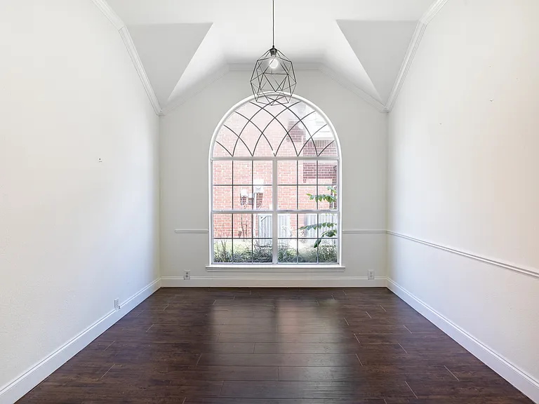 11388 Blackhawk Dr — Photo 5