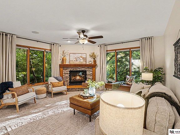 5th image of 21417 Ridgewood Rd