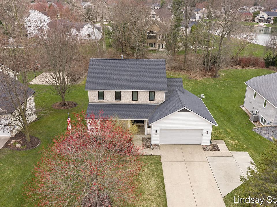 1st image of 7855 Meadowood Dr