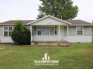 1007 N Birch St, Owasso, OK 74055