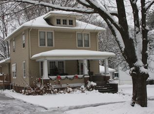 510 W John St, Champaign, IL