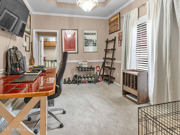 4th image of 8574 Bell Brook Dr
