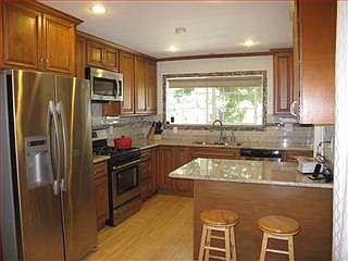 2nd image of 2235 Paris Way
