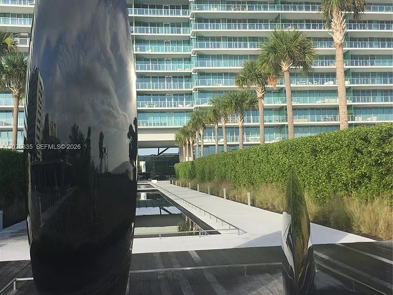 350 Ocean Dr #304N — Photo 57