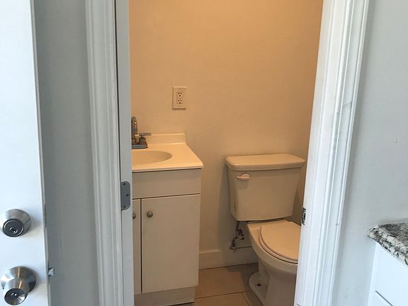 4th image of 333 N Union Ave #4