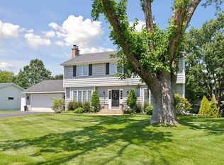 6008 Eden Prairie Rd, Edina, MN 55436