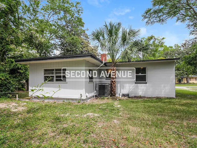 1544 Breton Rd — Photo 15