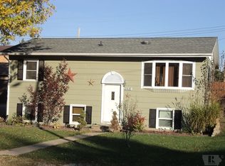 2002 Racine Ave, Burlington, IA 52601