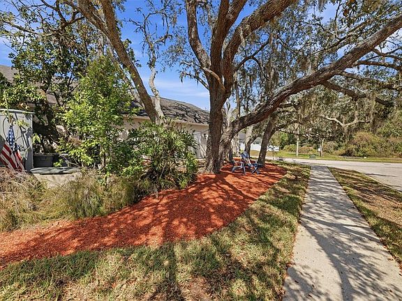 4th image of 12007 Hunters Lake Dr