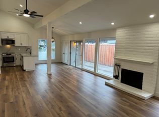 1068 W Browning Ave, Fresno, CA