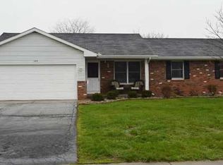 449 Sycamore Ln, Waterville, OH 43566