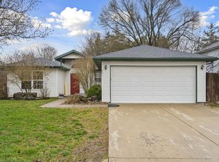 221 Quail Run Rd, Branson, MO 65616