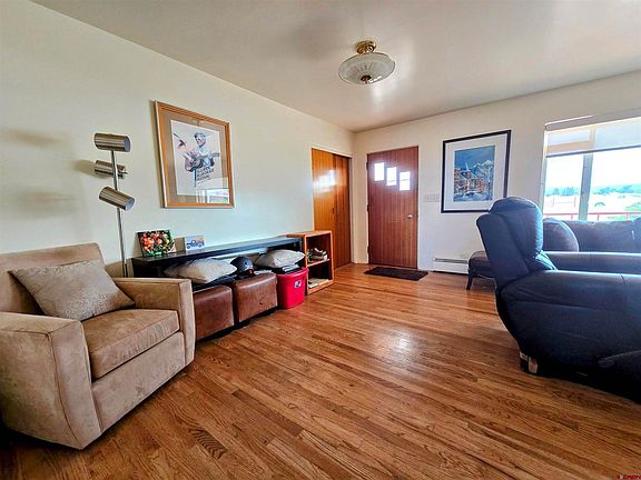 4th image of 62915 Spring Creek Rd